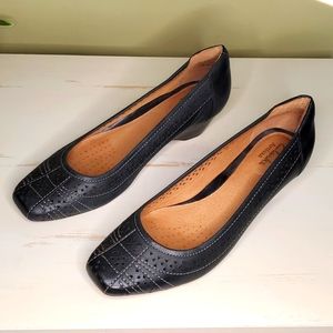 Clark's | Artisan Ryla Black Leather Perforated Low Heeled Wedge Pumps S…